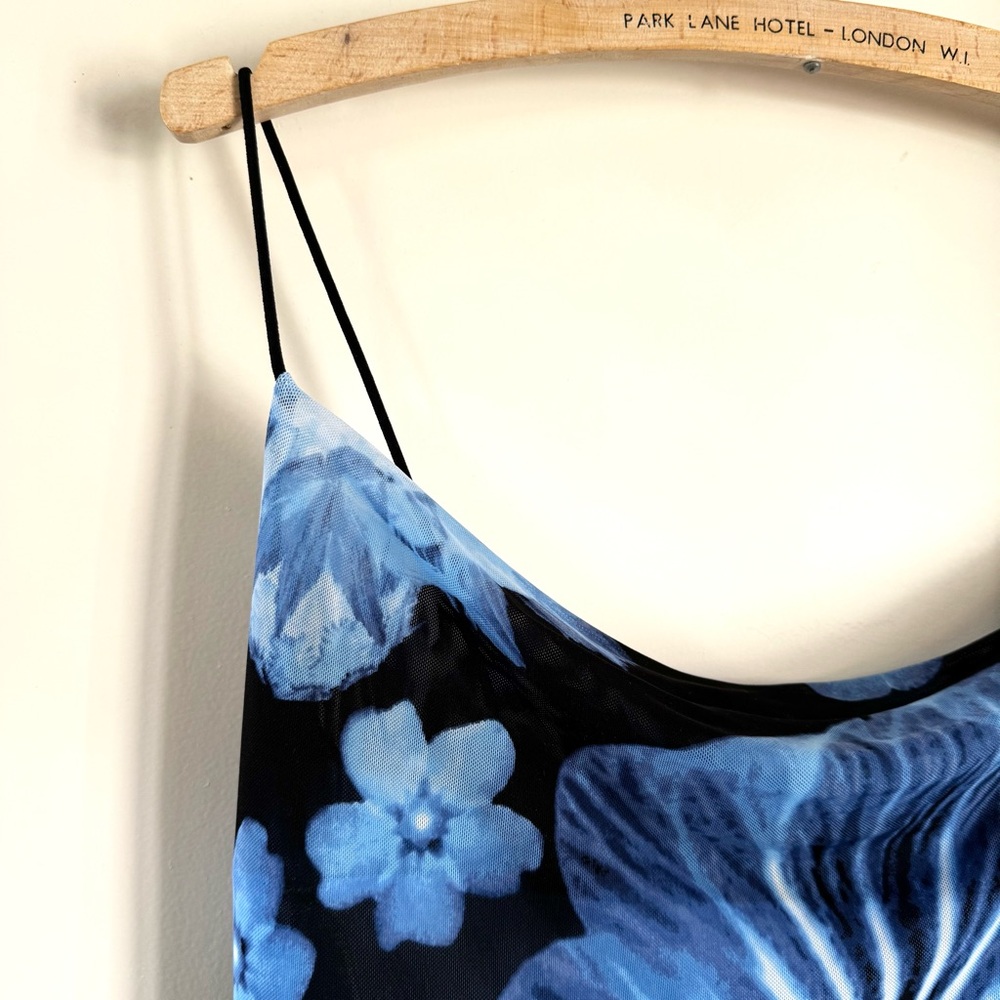 NWT blue floral print Forever 21 slip dress Juniors S - Picture 4 of 11